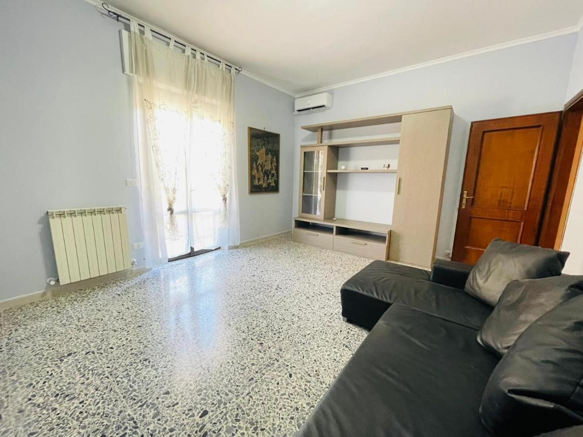Darsena Fiumicino Lägenhet Exteriör bild